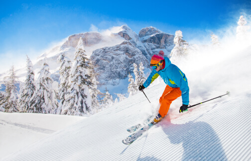 Orthopedic patient skis Alaskan mountains